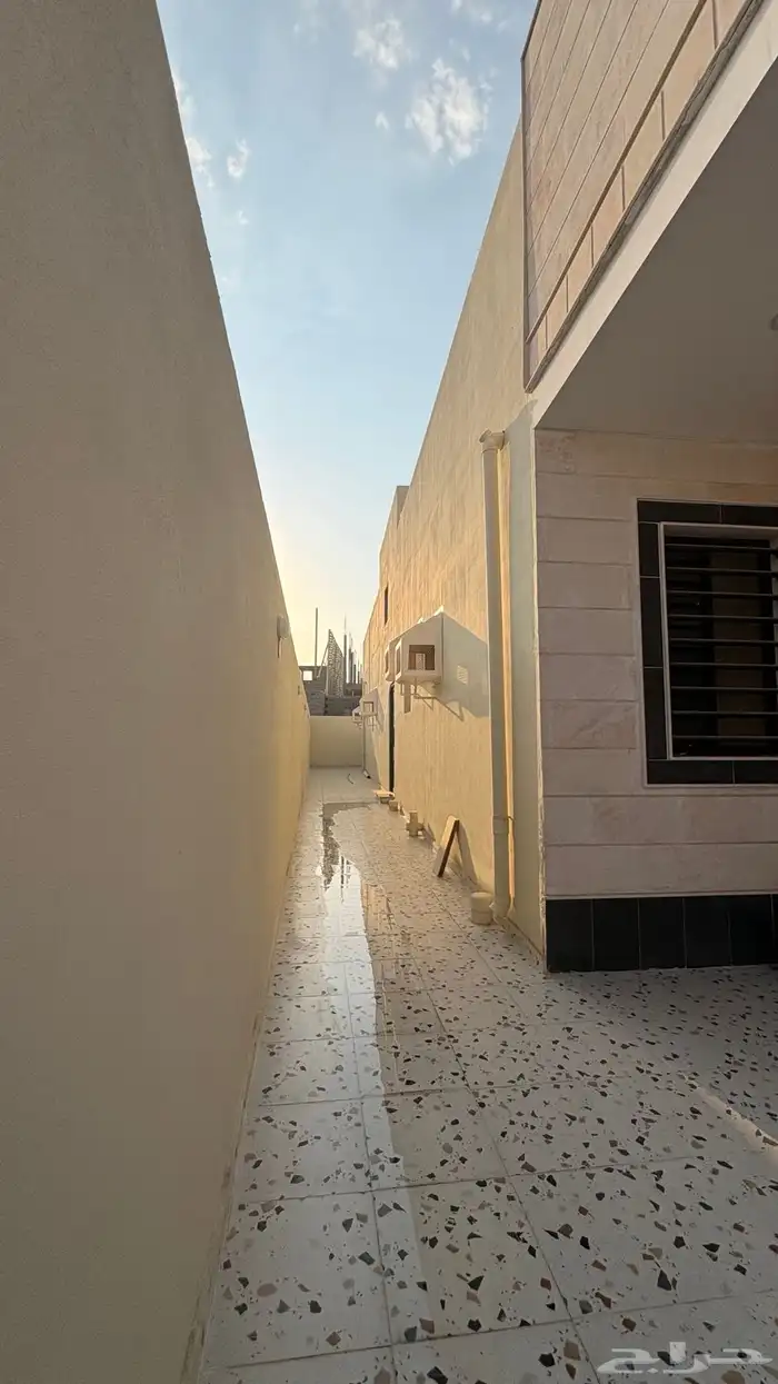 فيلا دور للبيع بحره مخطط بن لادن 16