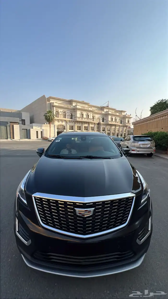 للبيع جيب كاديلاك 2021 بودي بلد 3