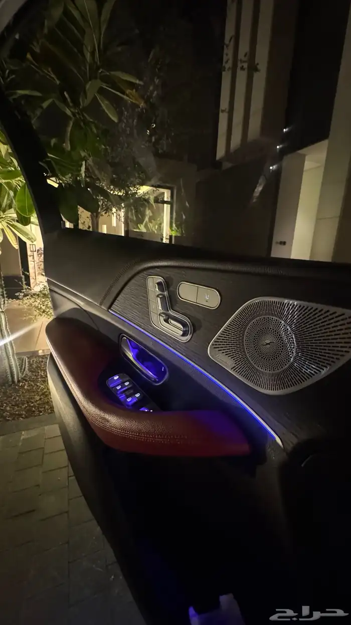 مرسيدس بنز GLE53- AMG (المالك الاول بحالة الوكاله) 37