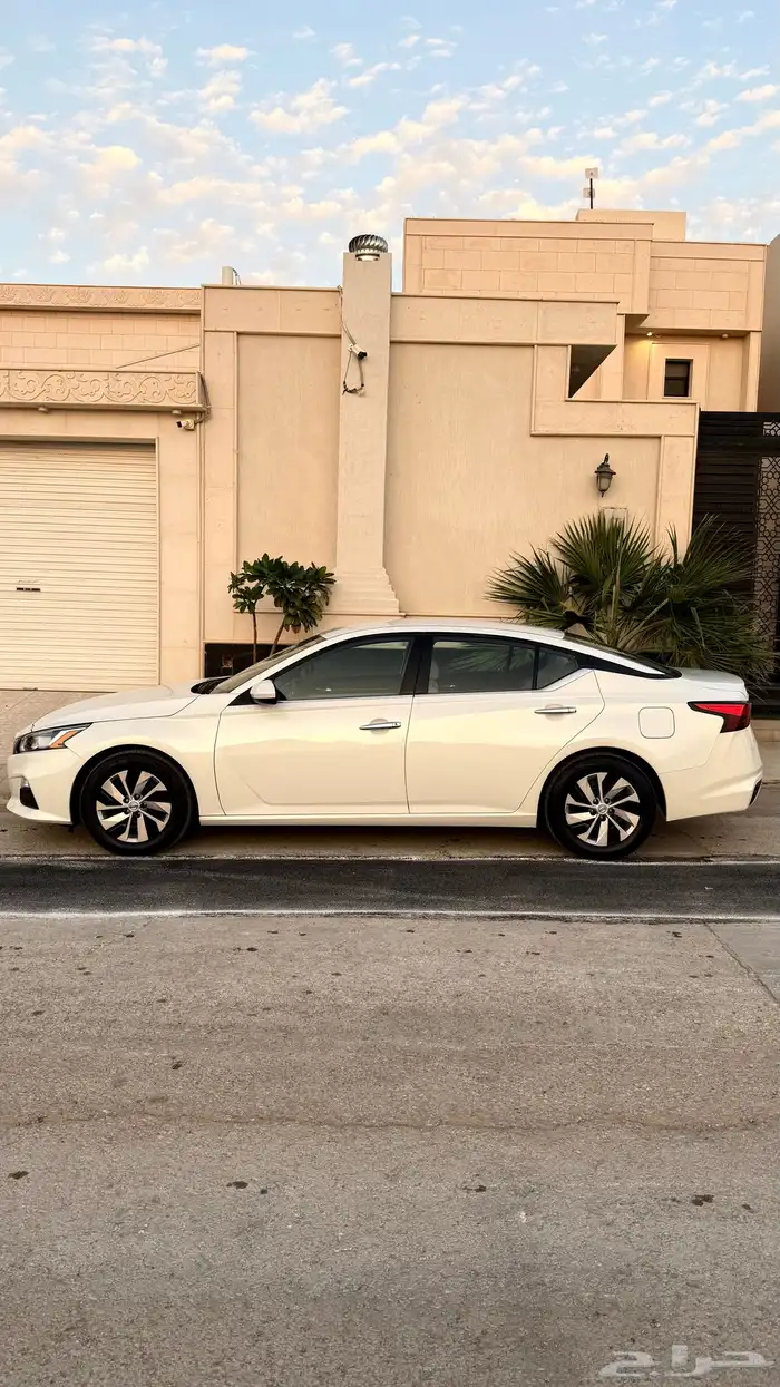 نيسان التيما 2021 ستاندر 6