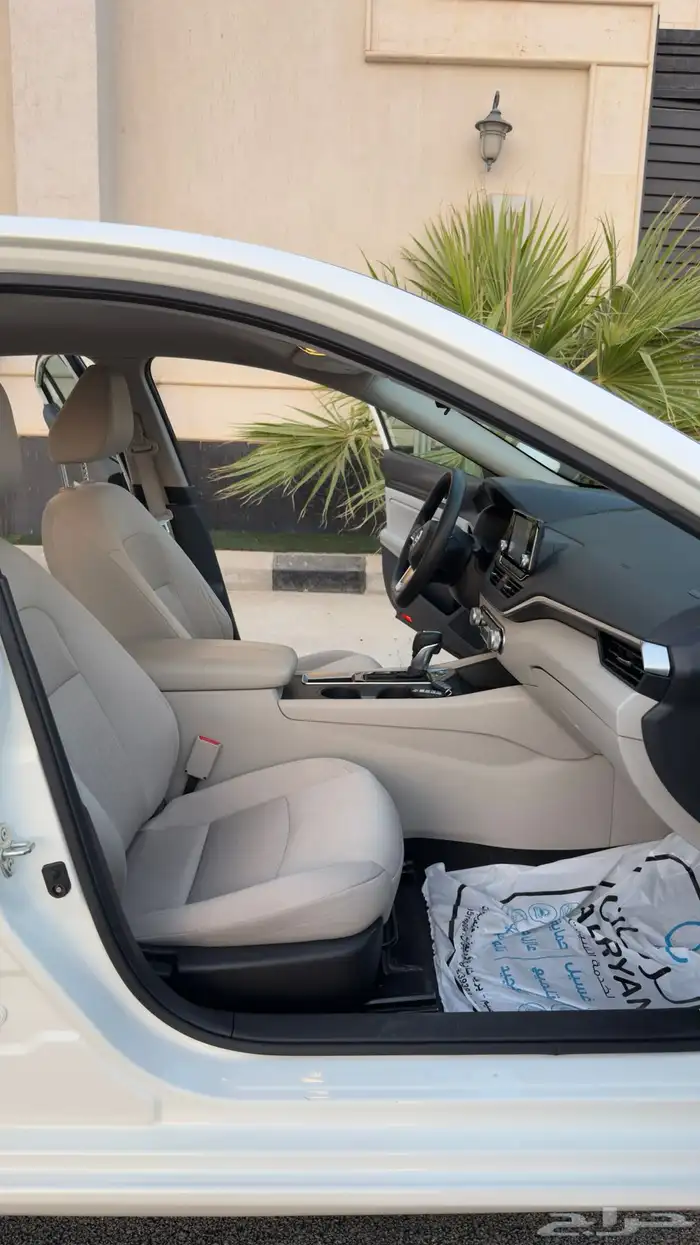 نيسان التيما 2021 ستاندر 28