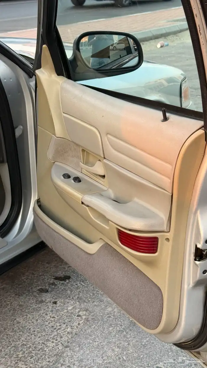 فورد كراون فكتوريا 2002   وارد أمريكي 21