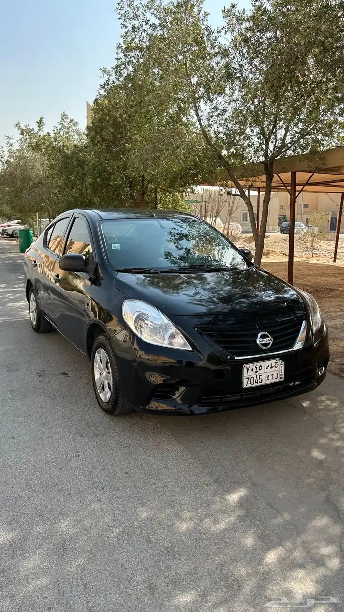 صني 2012 اللون اسود 11