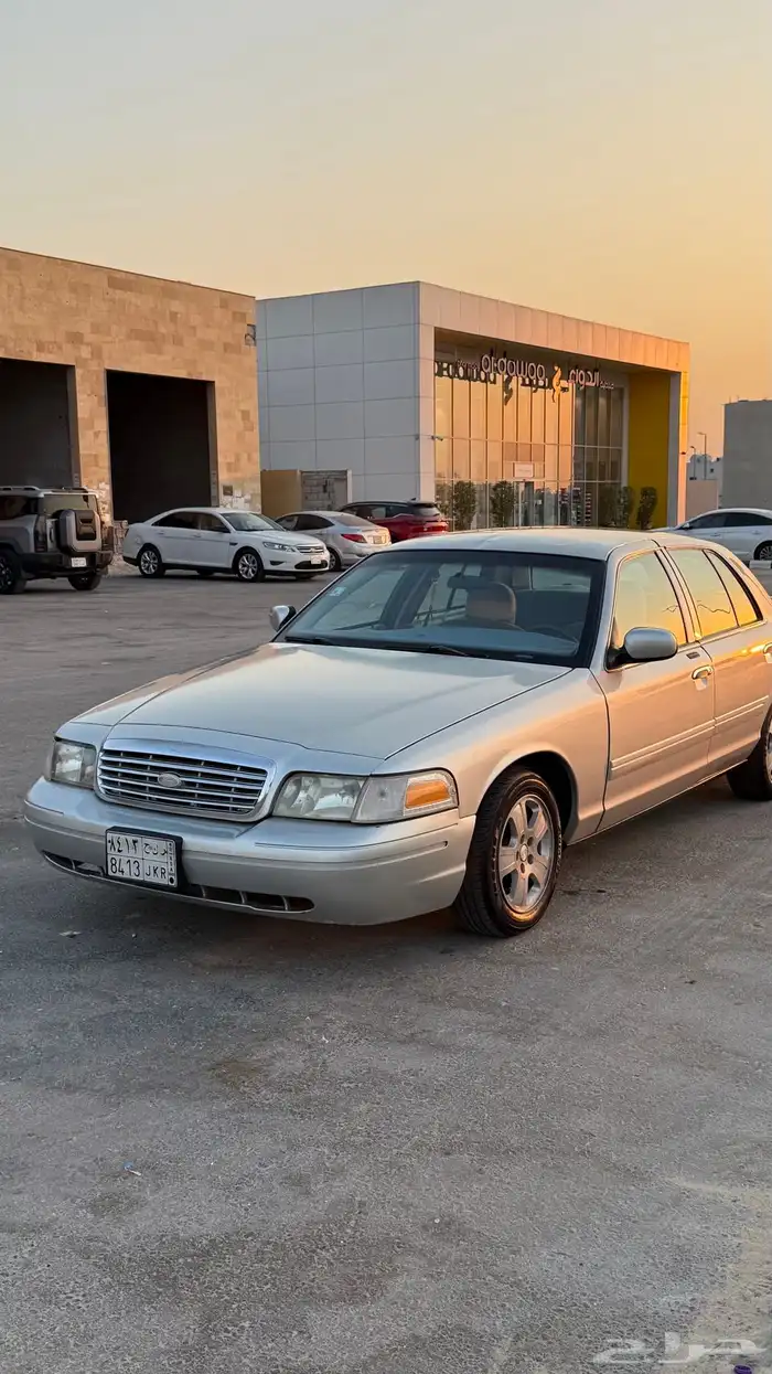 فورد كراون فكتوريا 2002   وارد أمريكي 0