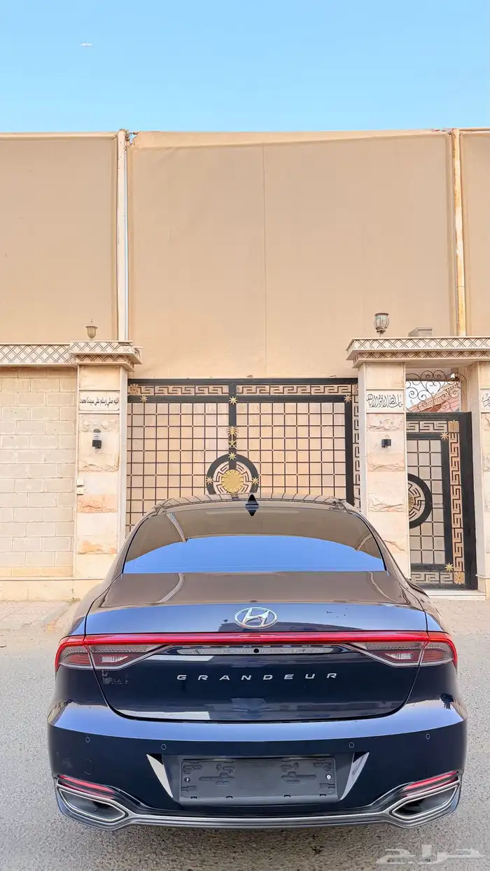 هونداي ازيرا 2022 ( بنزين 4V ) فل كامل بحالة الوكالة 5