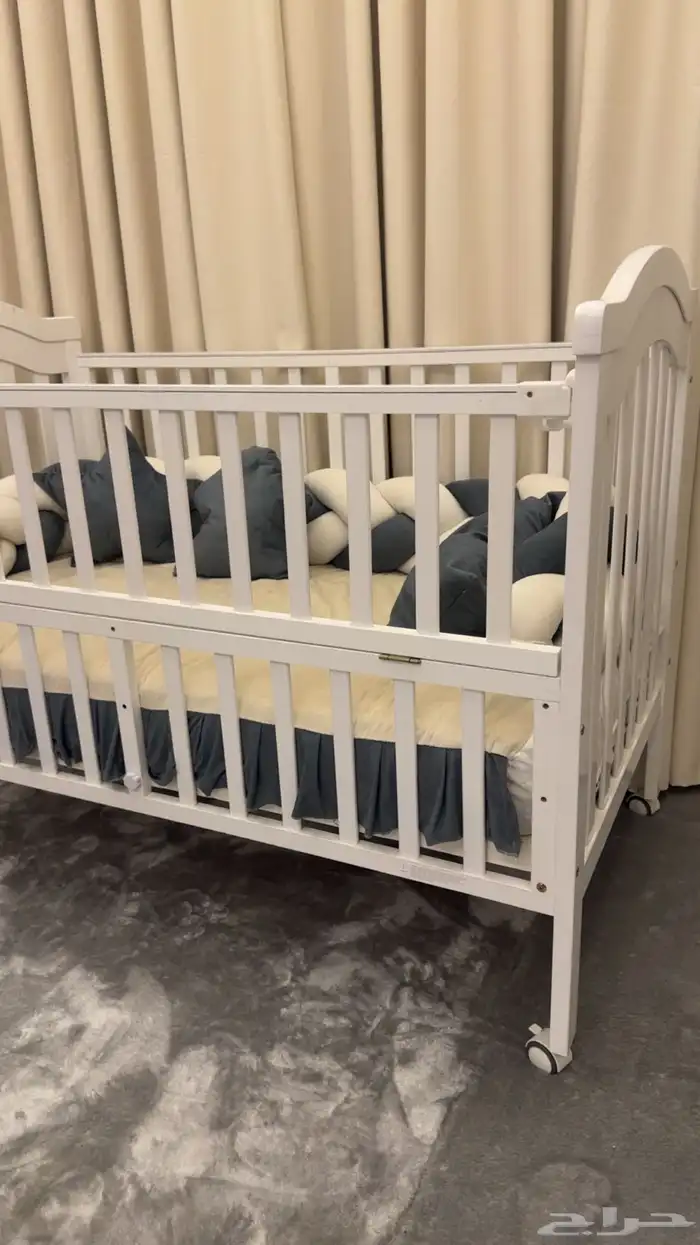 سرير اطفال ابيض 3