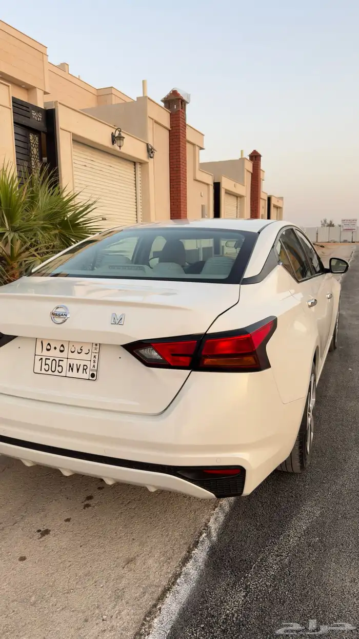 نيسان التيما 2021 ستاندر 16