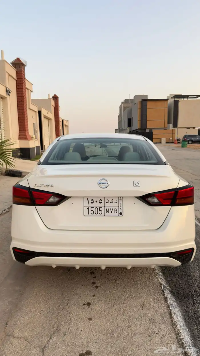 نيسان التيما 2021 ستاندر 19