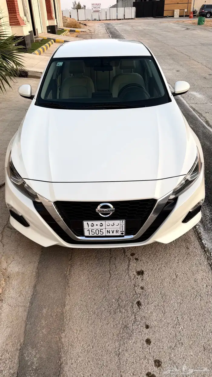 نيسان التيما 2021 ستاندر 7