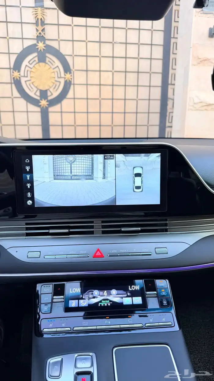 هونداي ازيرا 2022 ( بنزين 4V ) فل كامل بحالة الوكالة 16