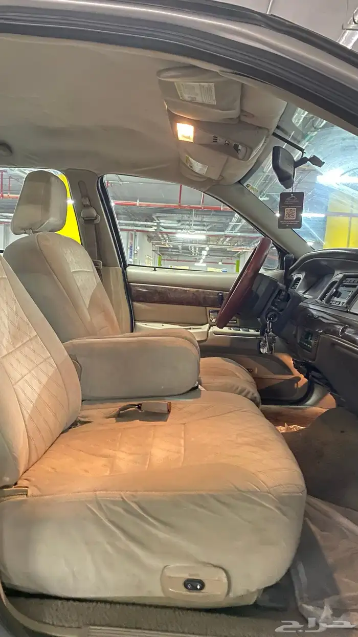 جراند ماركيز 2007 بقمه النظافه 25