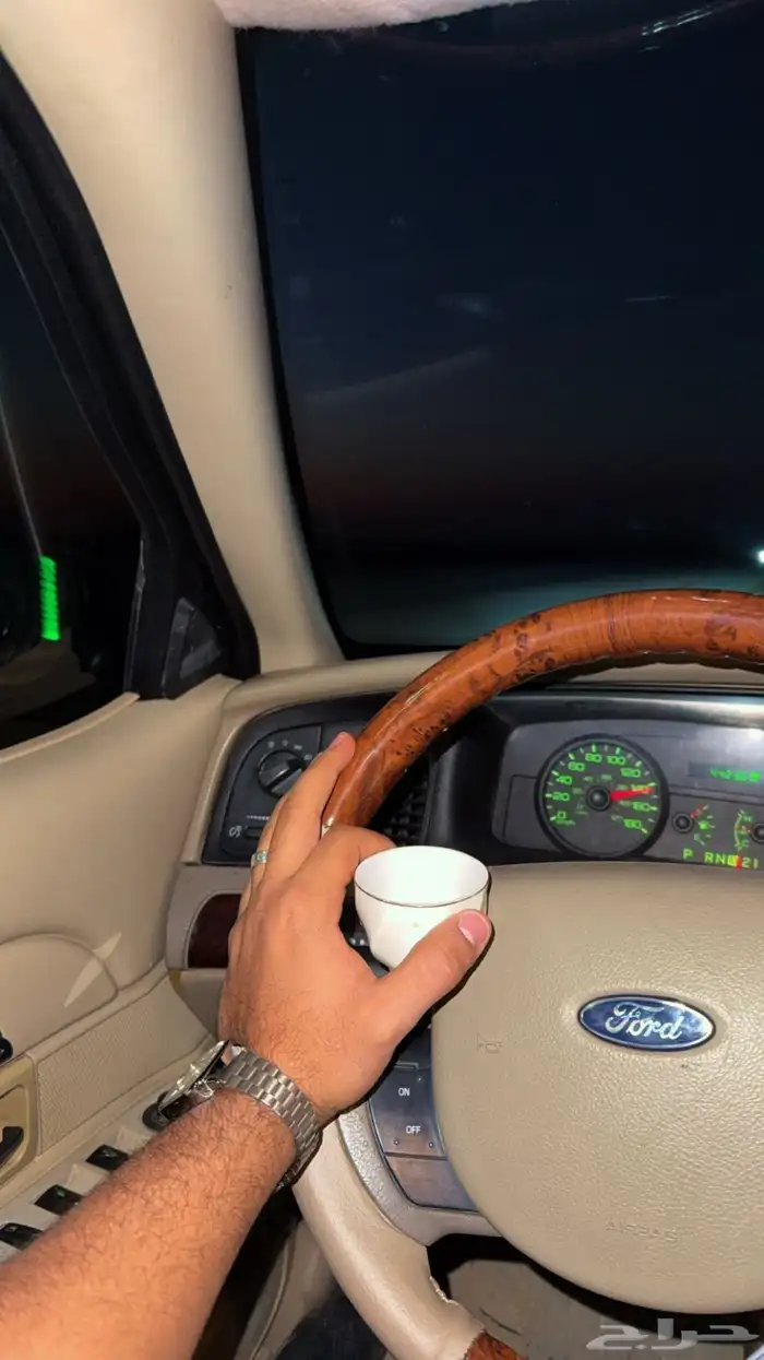 فورد فكتوريا 2006 ( مجدد كامل ) 0