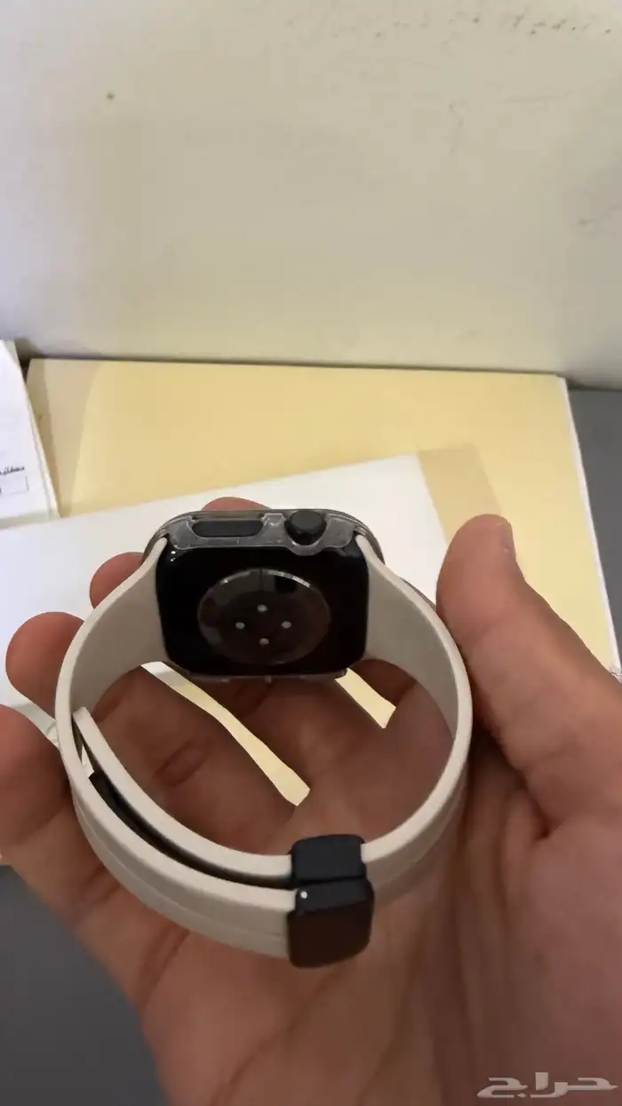 ساعه ابل اصدار 10 830 ريال 7