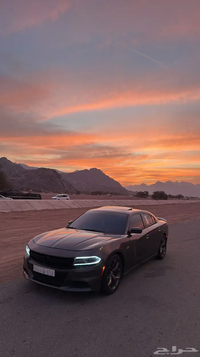 دودج تشارجر 2017 2