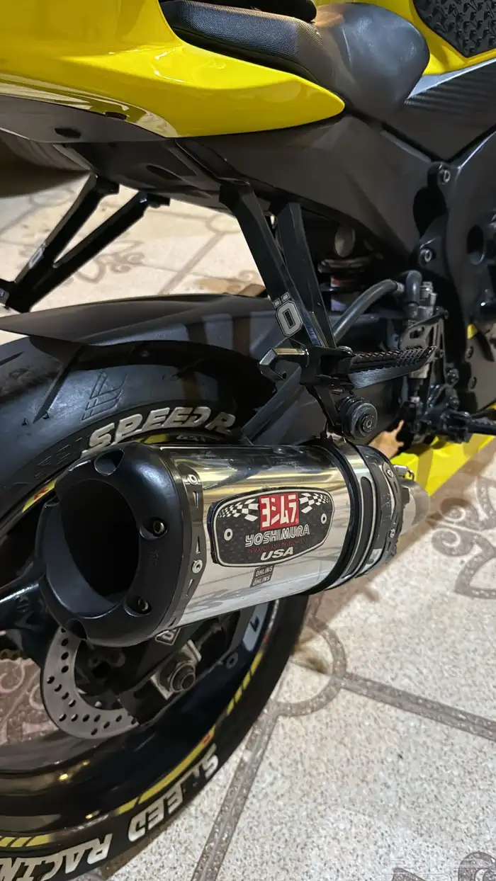 دباب سوزوكي 2013 750 3