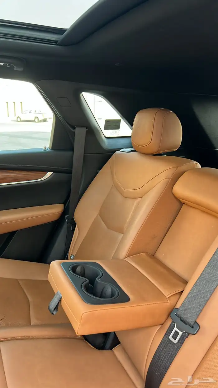 للبيع جيب كاديلاك 2021 بودي بلد 18