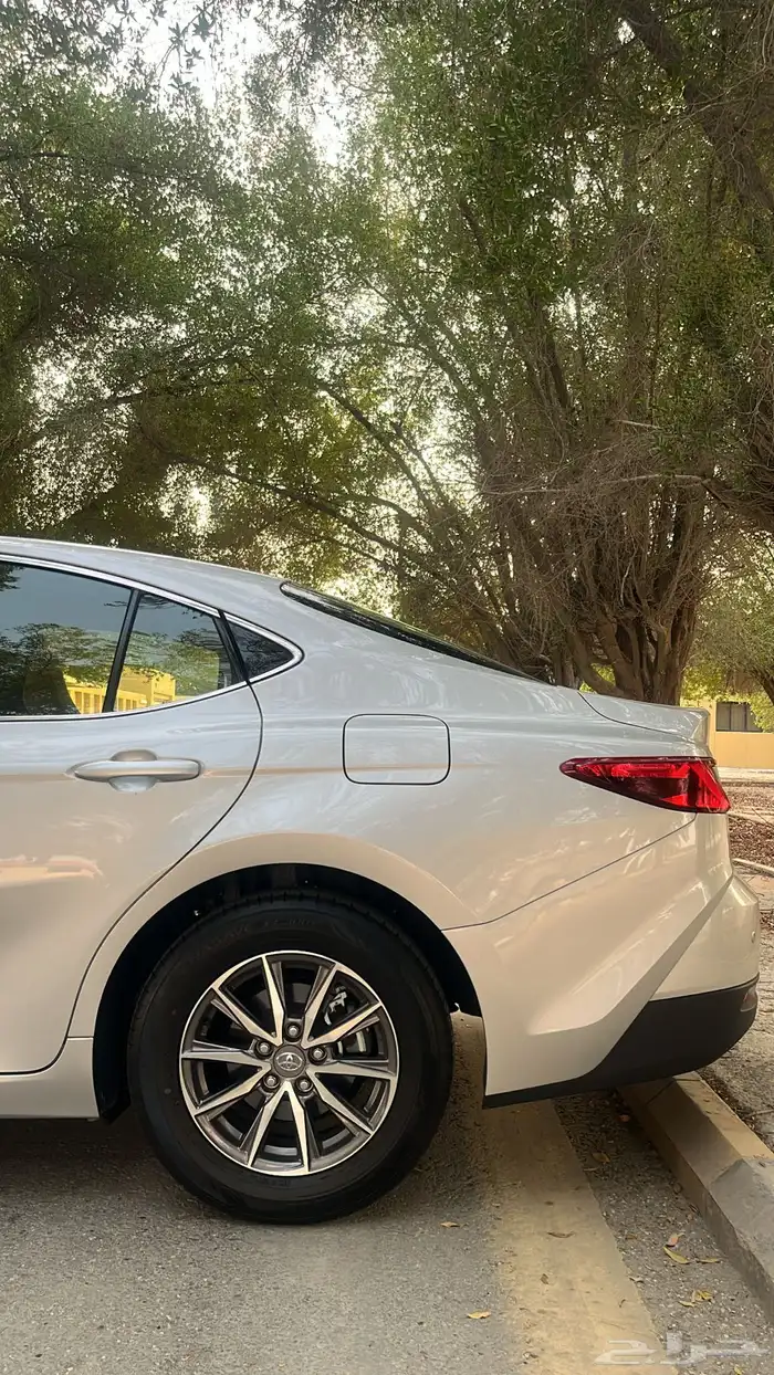 تويوتا كامري -2025 - E - ممشى قليل - شبه وكالة 18