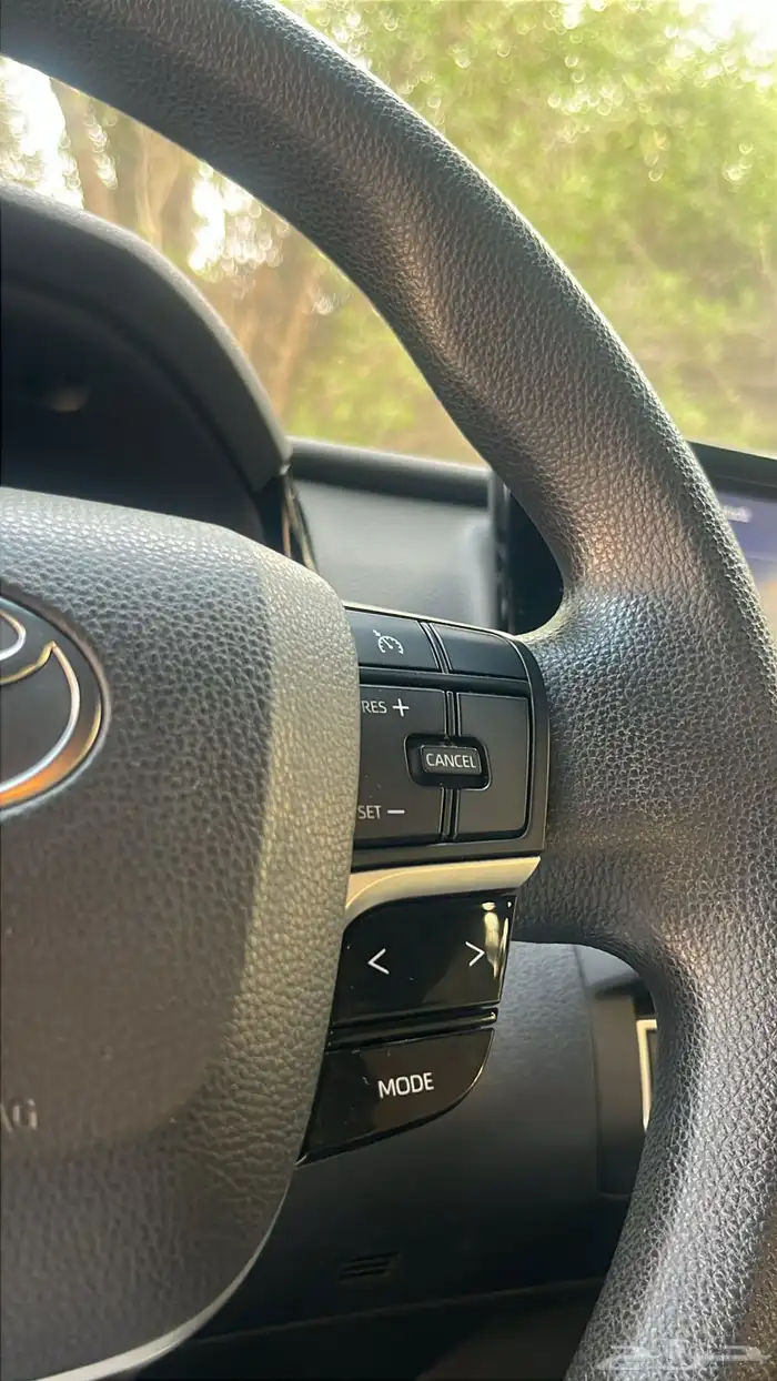 تويوتا كامري -2025 - E - ممشى قليل - شبه وكالة 44