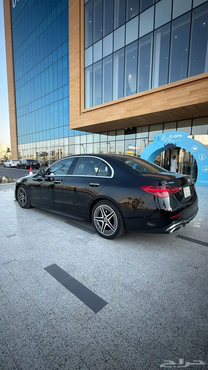 مرسيدس C200 2023 بسعر مناسب للزبون 5
