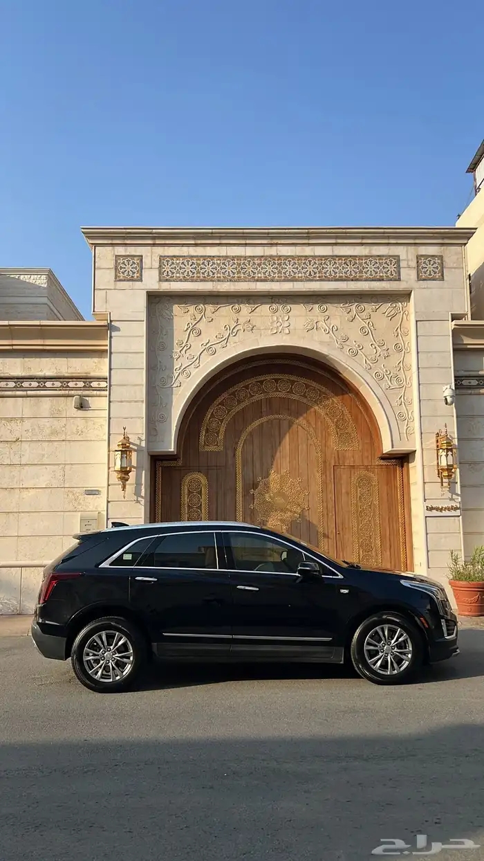 للبيع جيب كاديلاك 2021 بودي بلد 32