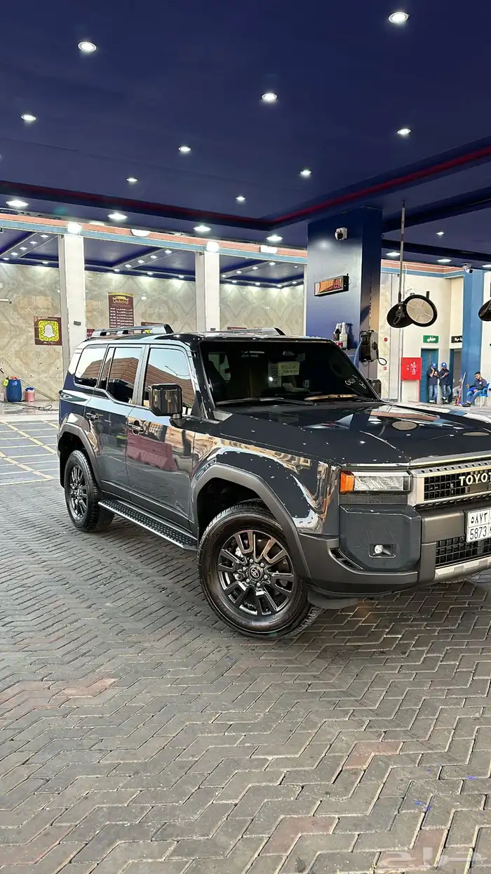 برادو TxL3 ماشي45 الف باقي بكياس الوكالة تشيكات في الوكالة 0