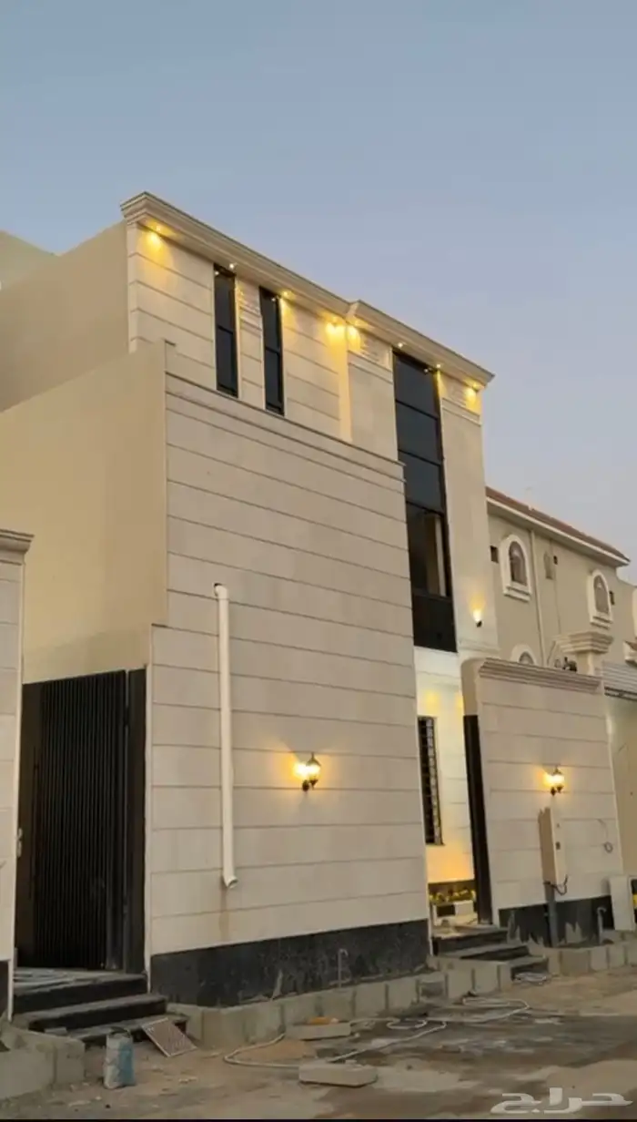 فلل للبيع حي الدهاس 3