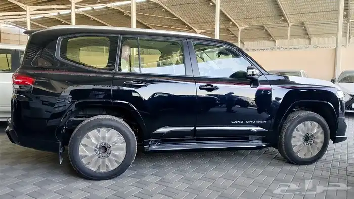 تويوتا لاندكروزر 7