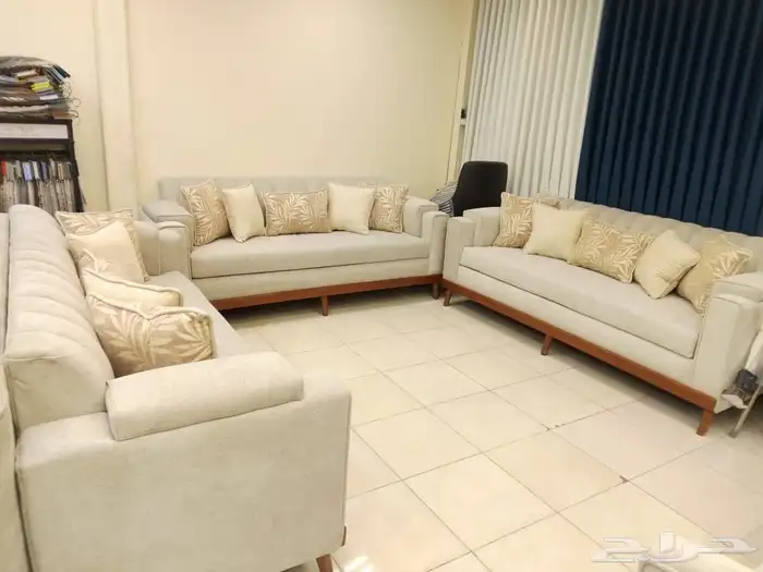 سوق محمود سعيد تخفيض علا جميع انواع الكنب وباقل السعار 3