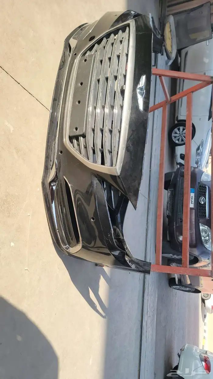 صدام امامي جينسس G80 موديل 2018_2019-2020 مستعمل نظيف اصلي 0