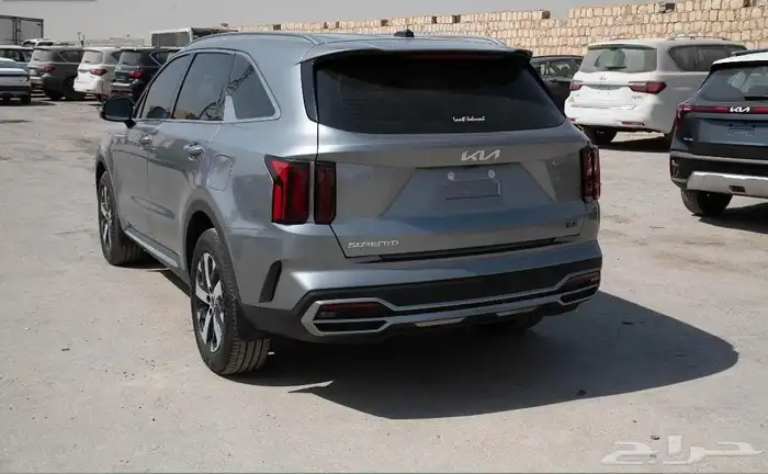 كيا سورينتو 23 GL جديده اصفار 5