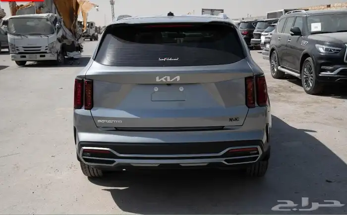 كيا سورينتو 23 GL جديده اصفار 4