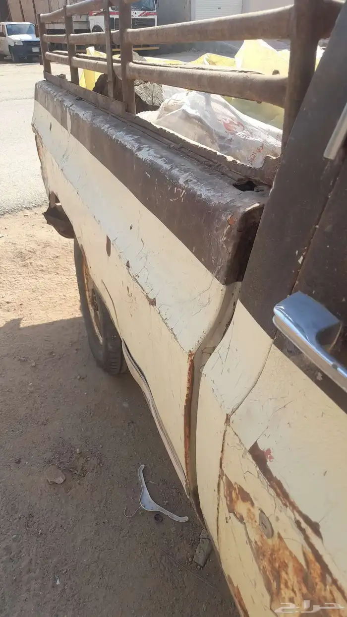 جمس بهبهاني1983شغال مكينه جيردفرنش الي يبي الماكينه او الجير 9