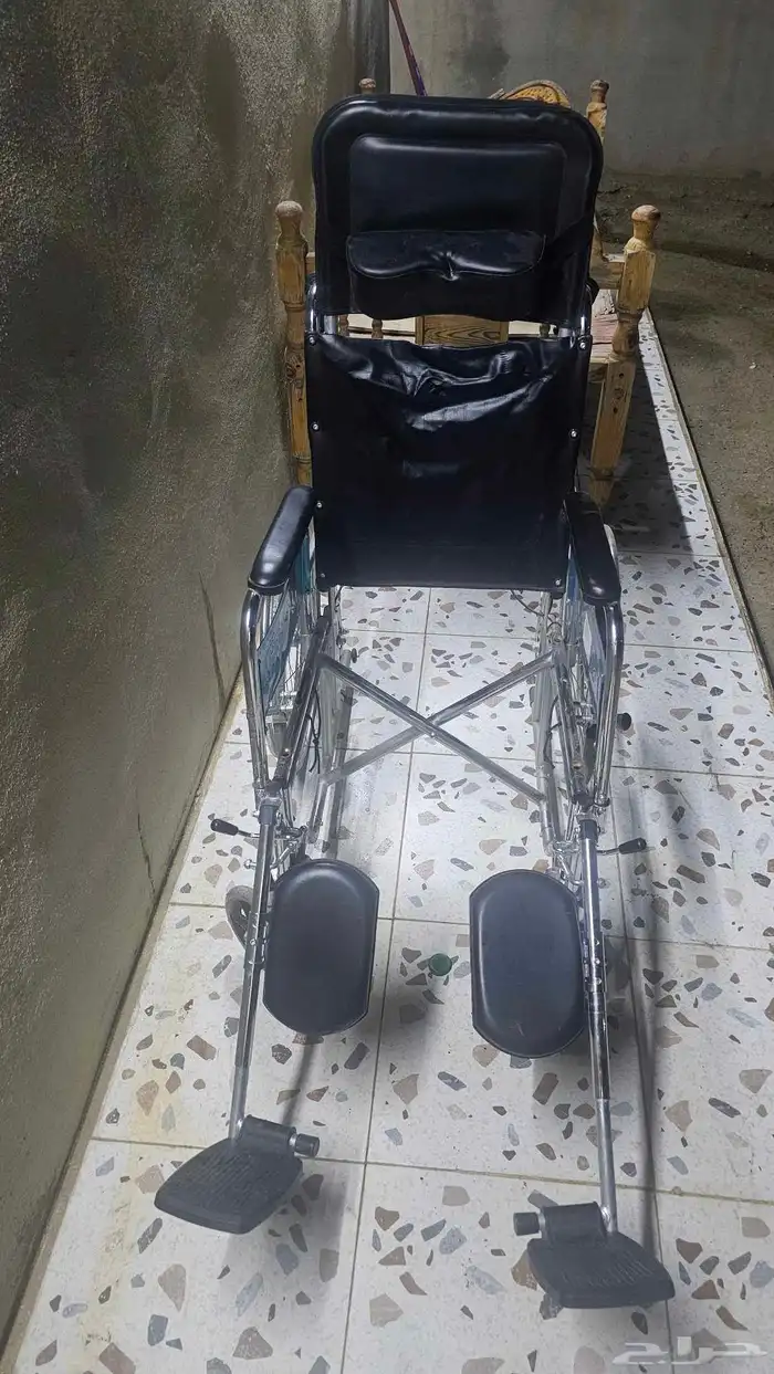 كرسي متحرك 3