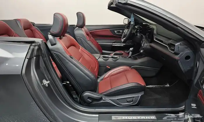 GT Premium Convertible 5.0 موستانج 8