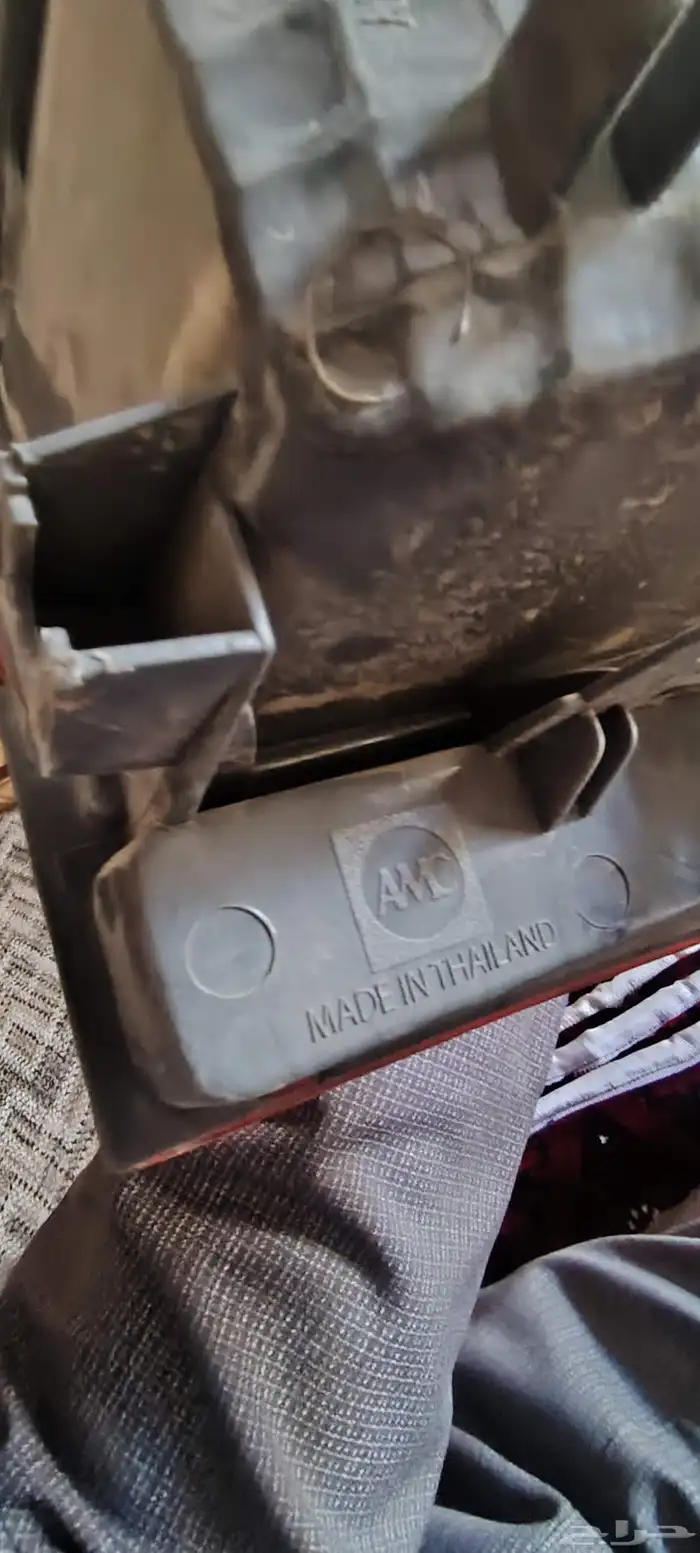 اسطب هايلكس من 2006 الئ 2011 اصلي وكاله خلفي يسار 3