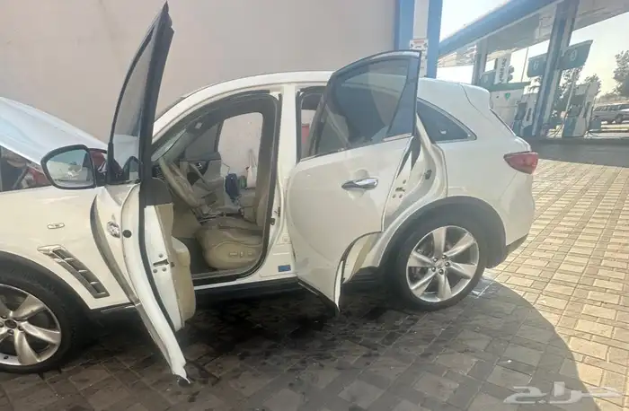 انفنتي FX50 2009 6