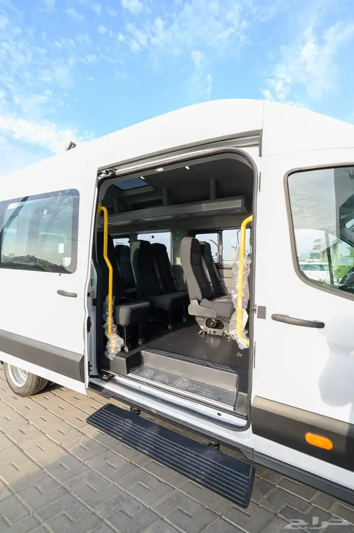 فورد ترانزيت اوتوماتيك ديزل 18 راكب 2025 11