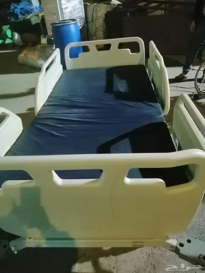 سرير طبي كهربائي 4