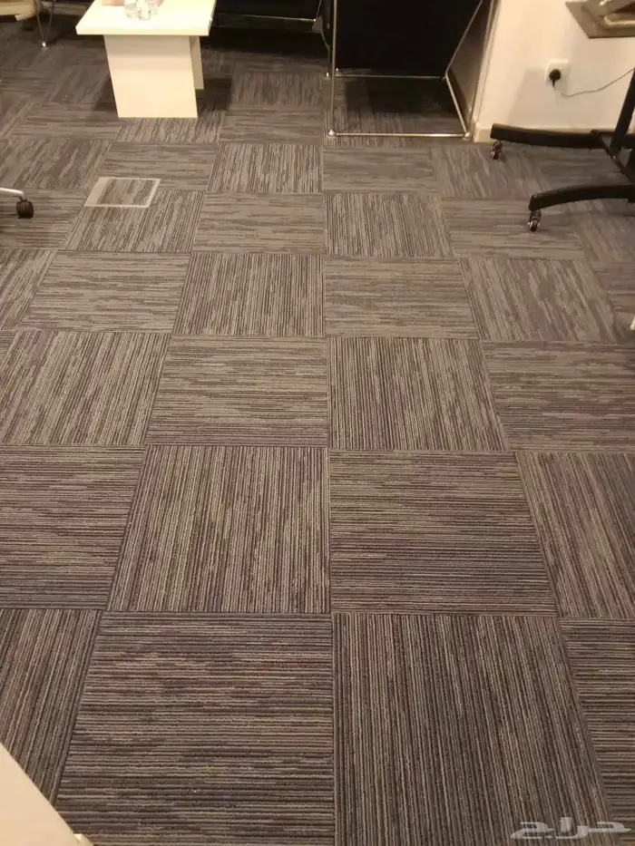 بلاط مكاتب 50ف50 موكيت 3