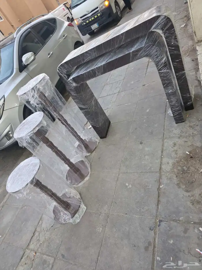 طاوله مخمل طاوله خشب طاوله رقم طاوله حديد 16