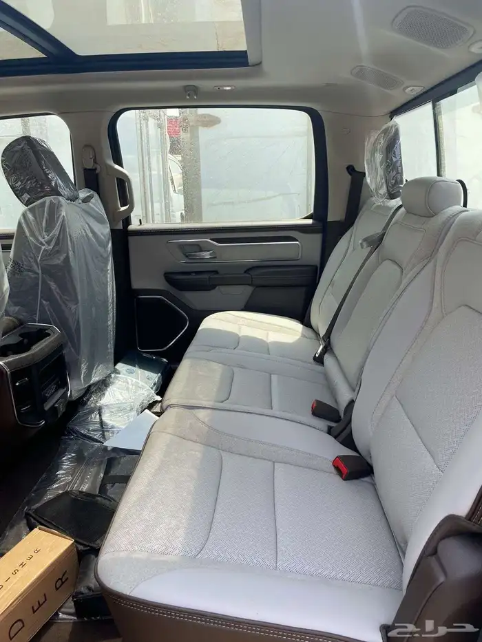 دودج رام 1500 لارامي موديل 2025 عروض نهاية السنه 5