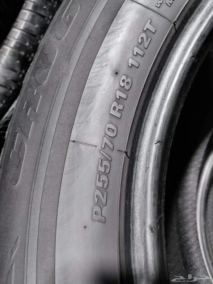 4 كفرات كومهو كوري مقاس 255 70 18 1