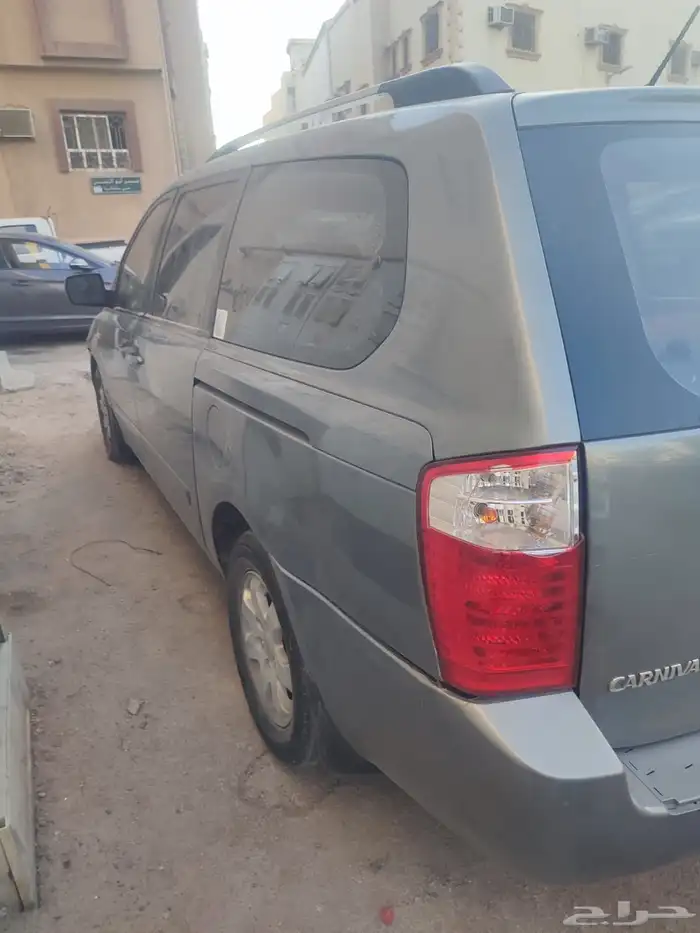 كيا كرنفال 2009 ماشيه 350 للتواصل رقم   بالرياض 0