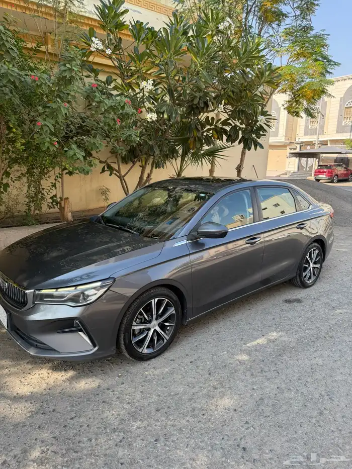 سيدان جيلي إمجراند 2023 43