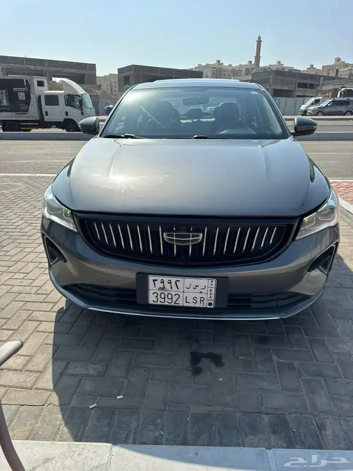 سيدان جيلي إمجراند 2023 16