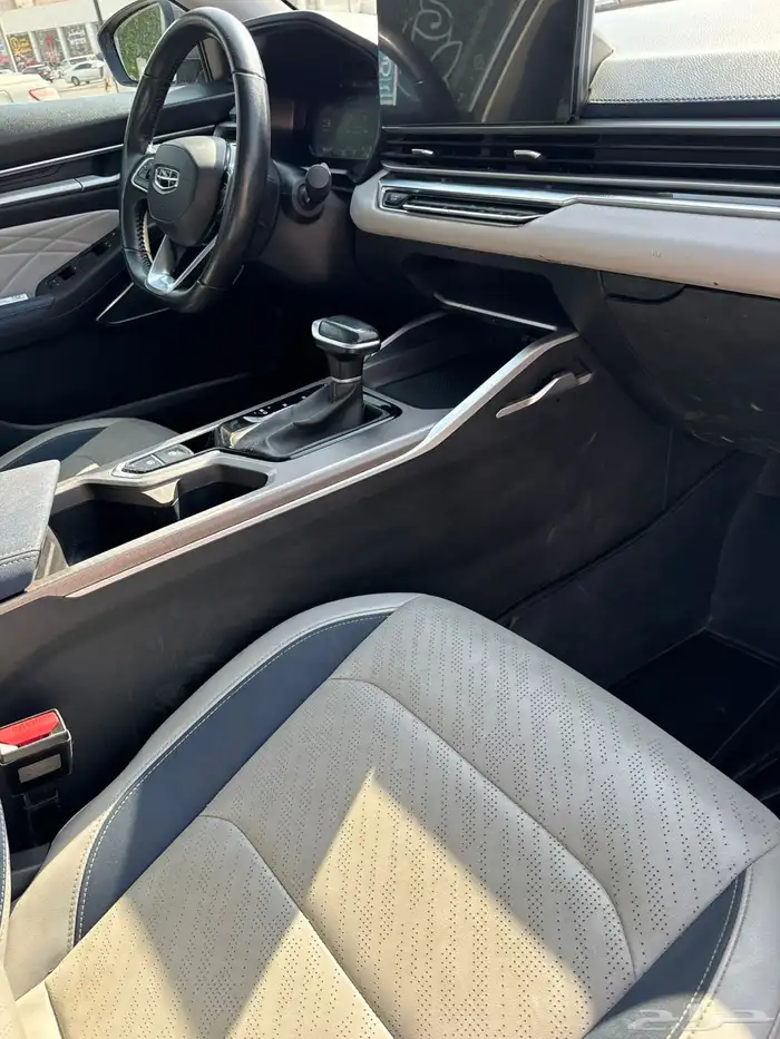 سيدان جيلي إمجراند 2023 4