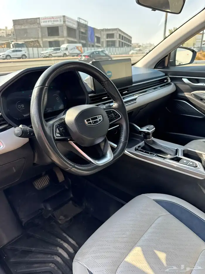 سيدان جيلي إمجراند 2023 31