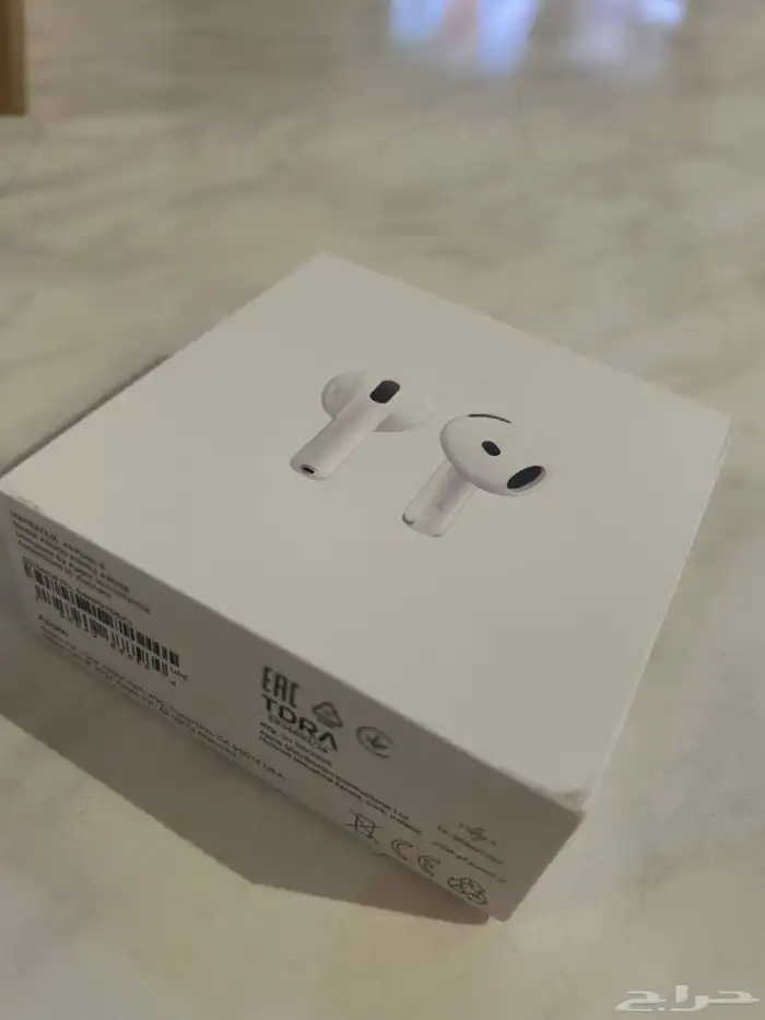 سماعه airpods 4 1