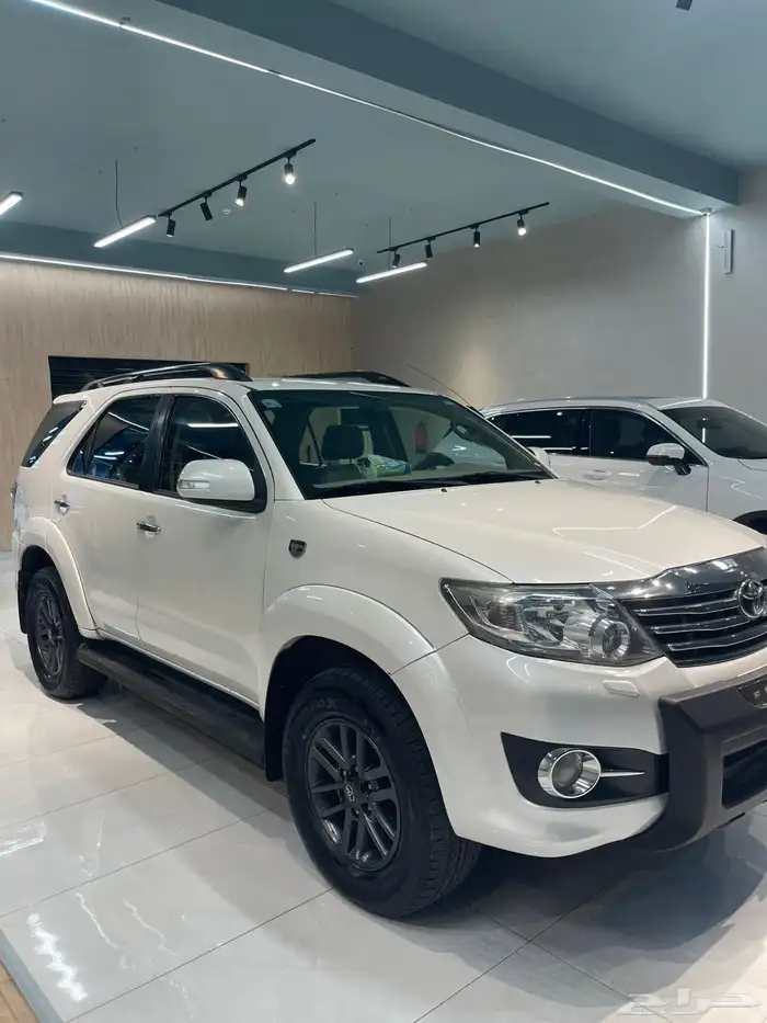 فورشنر ستيني فل كامل اتوماتيك 6 سلندر 2015 3