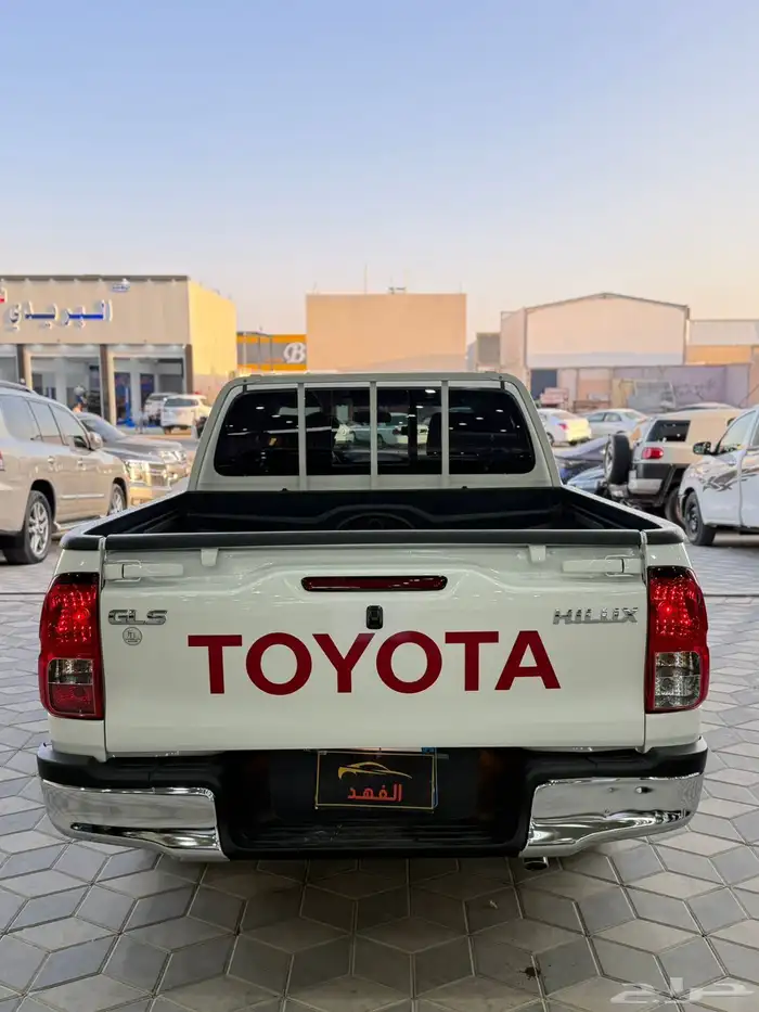 هايلوكس - 2025 - GLS - بسعر 107 الف 5